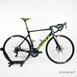 Scott Addict RC Pro Disc - L/56 - Dura-Ace Di2 - Mitchelton-Scott