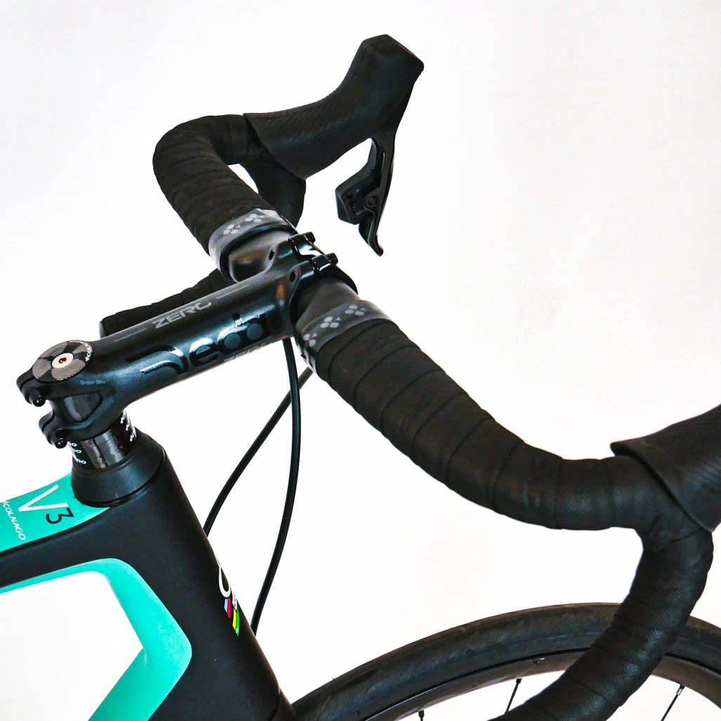 Colnago V3 Disc - 58s - SRAM Rival AXS - Black/Turqouise - Billede 12